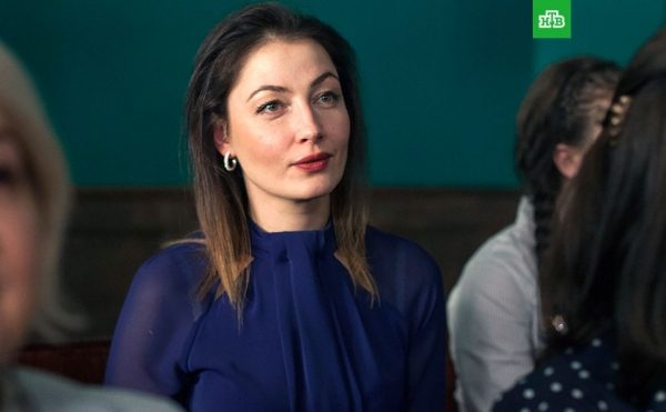 Любить по-русски: появились первые фото со съемок российской адаптации сериала «Хорошая жена»