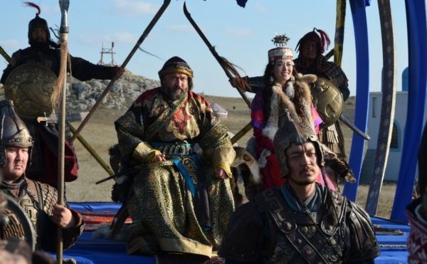 Не пропустите премьеру на Первом: Юлия Пересильд в многосерийном фильме «Золотая орда»