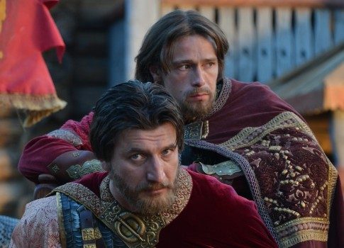 Александр Устюгов о главной роли в сериале «Золотая орда», советах на съемочных площадках, вкусе к фильмам с Мэлом Гибсоном и любимом кино