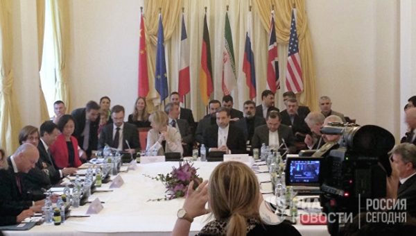 Комиссия стран "шестерки" и Ирана приветствовала соблюдение Тегераном СВПД