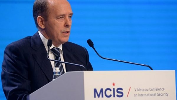 За каждым вторым терактом в мире стоит ИГ*, заявил Бортников