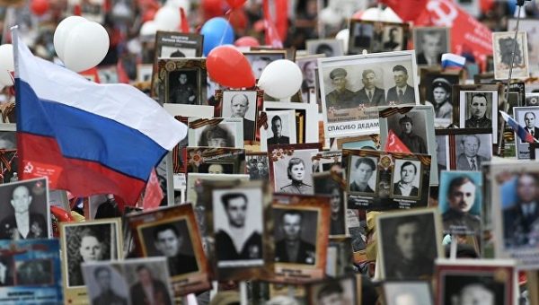 Города дальнего присоединились к "Бессмертному полку"