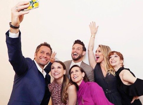 Тайная жизнь обычных женщин: в эфире канала «Супер» показ нового сериала «Юная»