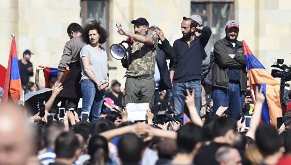 В Ереване задержали оппозиционера, поддержавшего захват здания ППС