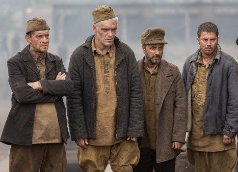 Роман Агеев о важности фильма «Собибор», шествии «Бессмертный полк», аэрофобии и работе с Кристофером Ламбертом