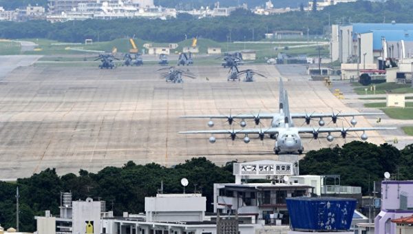 Мэр города Хамура заявил протест США из-за падения парашюта на школу