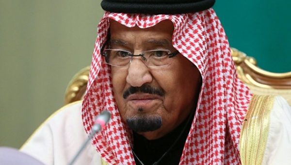 Король Саудовской Аравии возложил вину за обстрелы на Иран