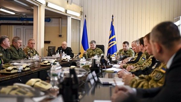 В Киеве оценили влияние на жителей Донбасса после нового указа Порошенко