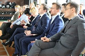 
		                    День резидента в Технопарке "ЭЛМА"		                