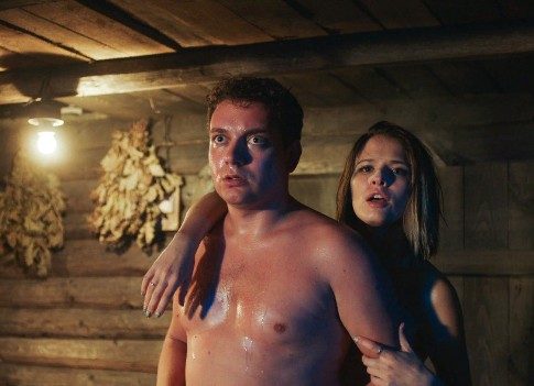 Две жены и одна невеста: «Наш Кинороман» покажет фильм «Гуляй, Вася!»