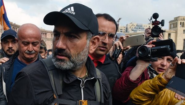 Лидер армянской оппозиции Пашинян рассказал, когда назначат нового премьера