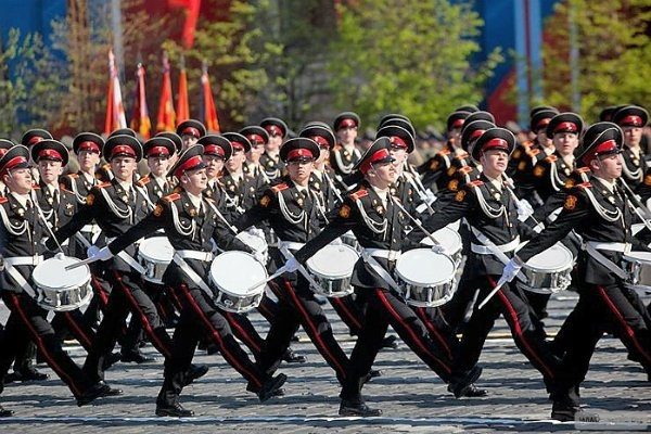 Движение транспорта на ряде улиц Москвы ограничат в связи с репетицией Парада Победы