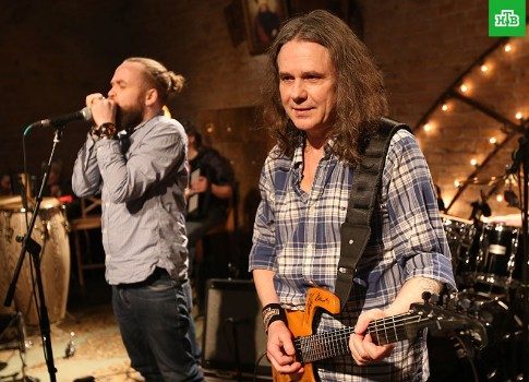 Хороший вечер: гостями «Квартирника НТВ у Маргулиса» станут музыканты группы «Чиж & Со»