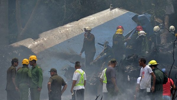 На борту разбившегося на Кубе самолета не было россиян, сообщило посольство