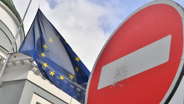 В ЕС могут рассмотреть вопрос о мерах из-за "подрыва суверенитета" Украины