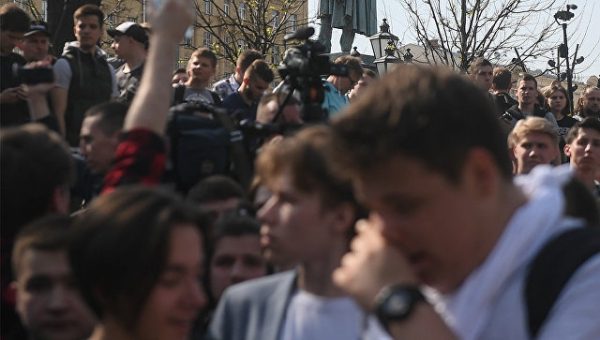 Ягланд выразил обеспокоенность прошедшими накануне демонстрациями в России