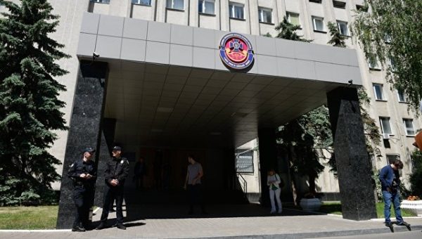 СБУ завела уголовное дело из-за трансляции военного парада в ДНР