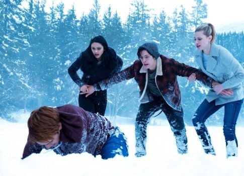 Американская подростковая драма: почему сериал «Ривердэйл» сложно испортить даже озвучкой