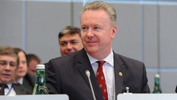 Лукашевич прокомментировал поправки к закону Латвии о телевещании