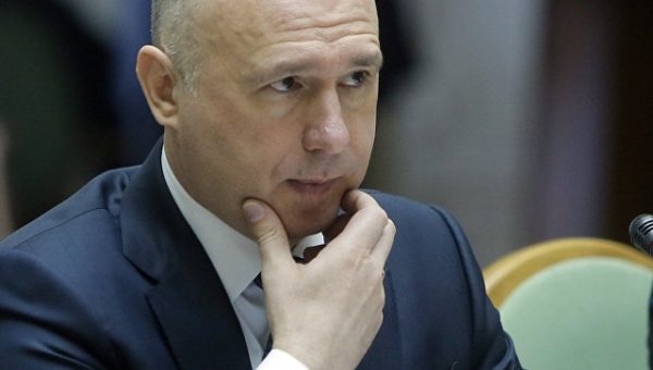 Премьер Молдавии проголосовал на досрочных выборах мэра в Кишиневе