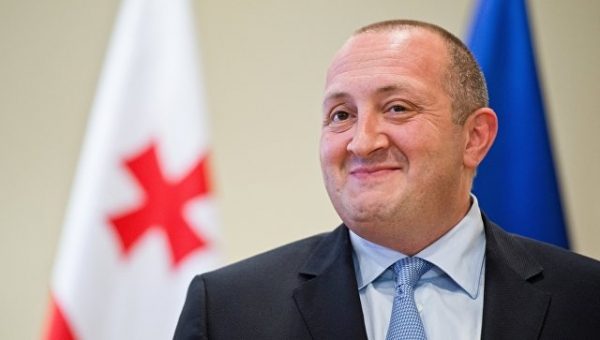 Президент Грузии наградит ветеранов, чей возраст превышает 100 лет
