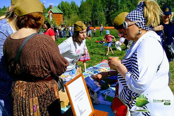 stroyashhijsya-pokrovskij-hram-otprazdnoval-73-j-den-pobedy-6