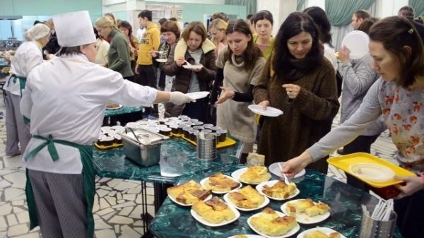 Роспотребнадзор проконсультирует по вопросам дошкольного и школьного питания
