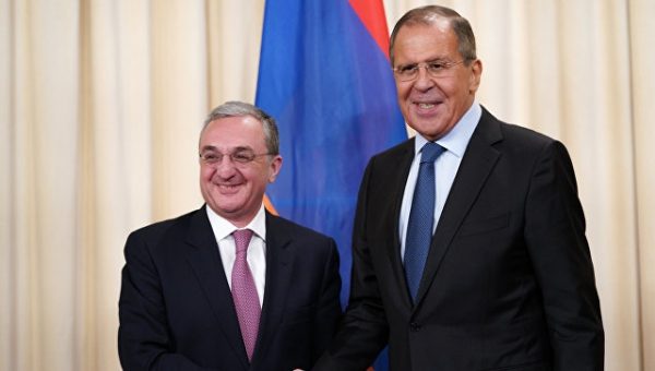 Лавров отметил динамичный характер политического диалога России и Армении