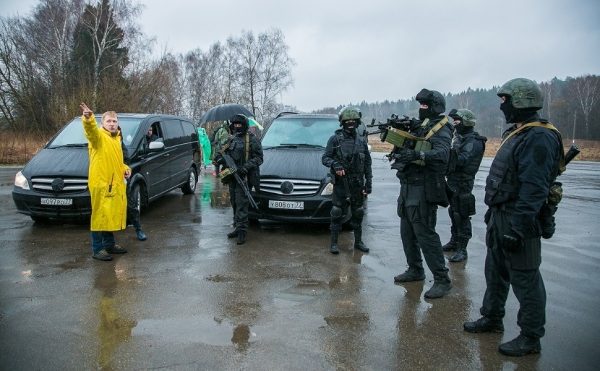 В режиме энергосбережения: Лукерья Ильяшенко о съемках сериала «Поселенцы» для НТВ, разрушенных балетных мечтах, ненависти зрителей и снотворном перед работой