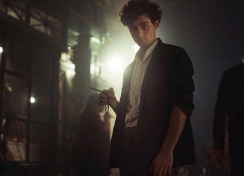 Про великого комбинатора: Безруков поделился снимком со съемок сериала «Бендер»