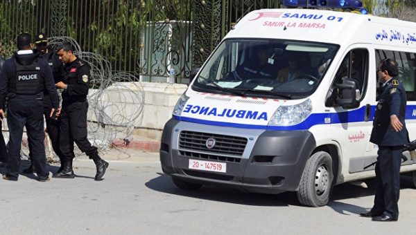 Число жертв кораблекрушения в Тунисе увеличилось до 74
