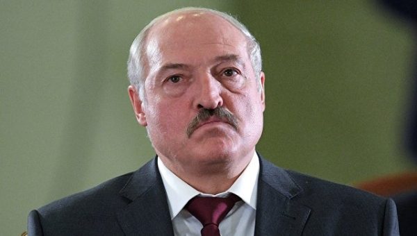 Лукашенко пригрозил закрыть границу Белоруссии с Россией