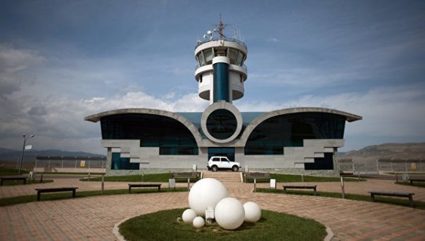 В Минобороны Азербайджана заявили о контроле над аэропортом в Карабахе