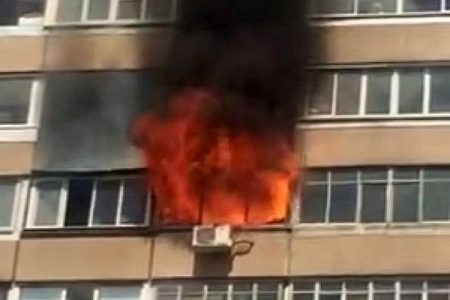 В квартире в 11 микрорайоне произошел сильный пожар