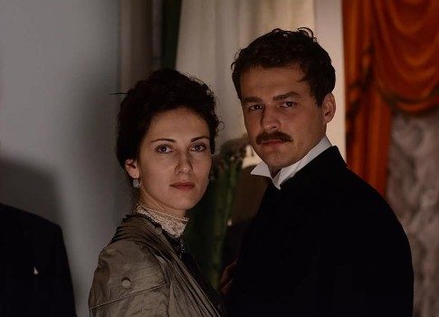 Звездная премьера: на «России 1» Анна Снаткина в сериале «Плакучая ива»
