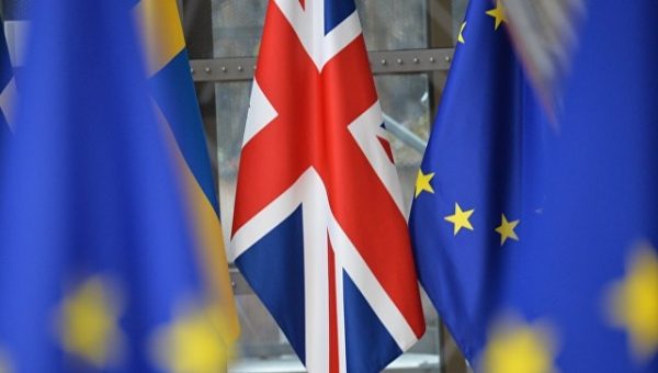 Туск сожалеет, что идея Brexit не ушла вместе с отставкой Дэвиса