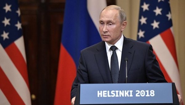 Ушаков прокомментировал идею Путина о взаимных допросах