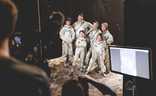 О буднях гения: на Paramount Comedy новые серии и финал первого сезона «Детства Шелдона»