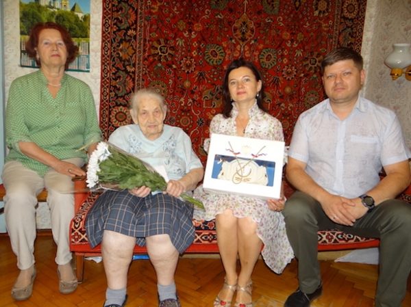 Зеленоградский ветеран Александра Акимова отметила 95-летний юбилей