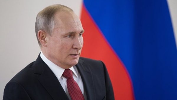 Россия никогда не вмешивалась во внутренние дела США, заверил Путин