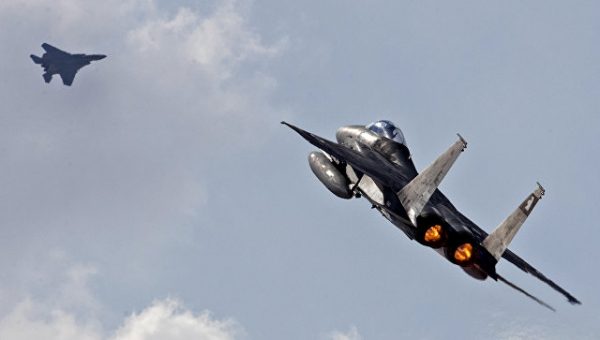 Израильские самолеты атаковали 40 объектов боевиков в секторе Газа