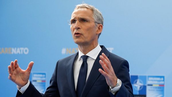 Столтенберг выступил за активизацию политического диалога с Китаем