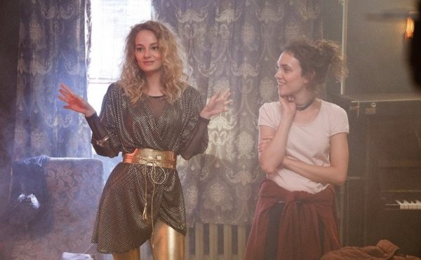 Они возвращаются: СТС приступил к съемкам нового сериала «90-е. Весело и громко»