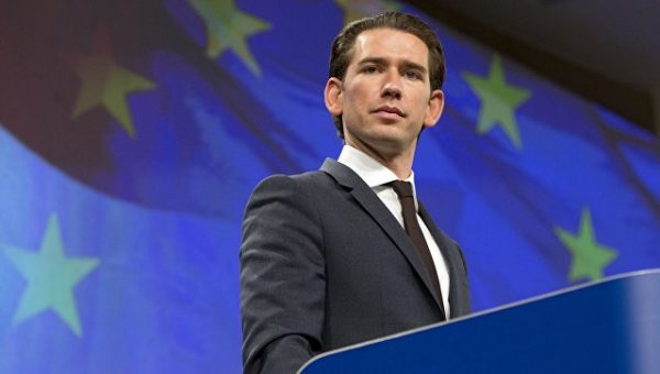 Курц заявил, что будет противостоять восстановлению внутренних границ в ЕС
