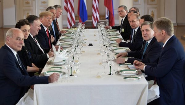 Путин "одержал победу" на встрече с Трампом, считает Макфол
