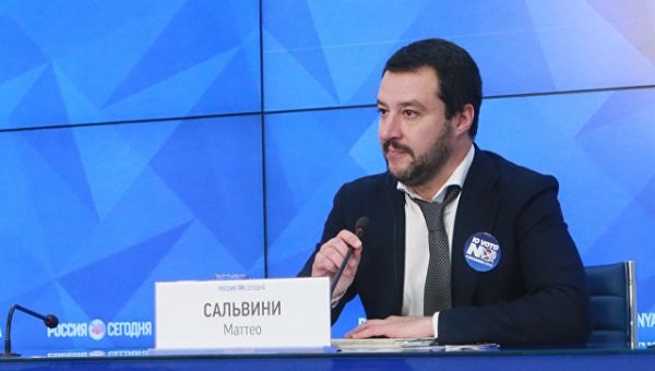 Глава МВД Италии намерен ужесточить политику в отношении мигрантов