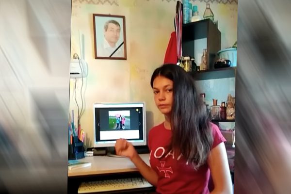 15-letnyaya-doch-pogibshego-po-vine-vrachej-zapisala-trogatel-noe-video