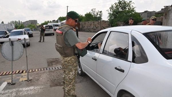 В ДНР назвали пожар около КПП Новотроицкое провокацией силовиков