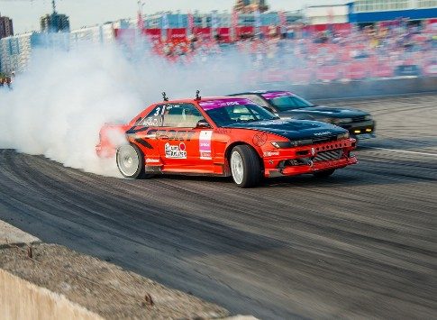 Насыщенная программа: что посмотреть на телеканале «Авто Плюс» в августе