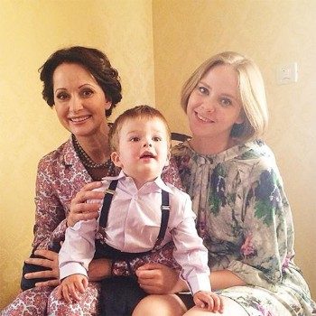 Никогда не поздно: звезды, которые стали родителями сильно после 40